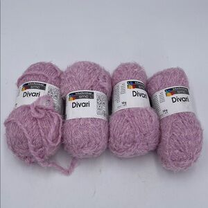 Divari Pink Yarn Set